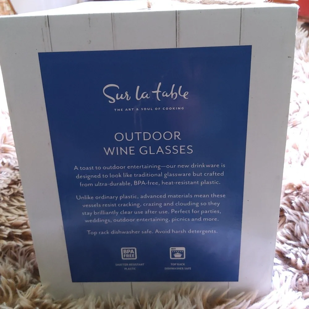 🍷NEW🍷6 Outdoor Wine Glasses
